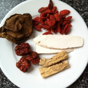 Some herbs used in cooking (clockwise from top): Gou Qi Zi, Shan Yao, Dang Shen, Da Zao, Chen Pi